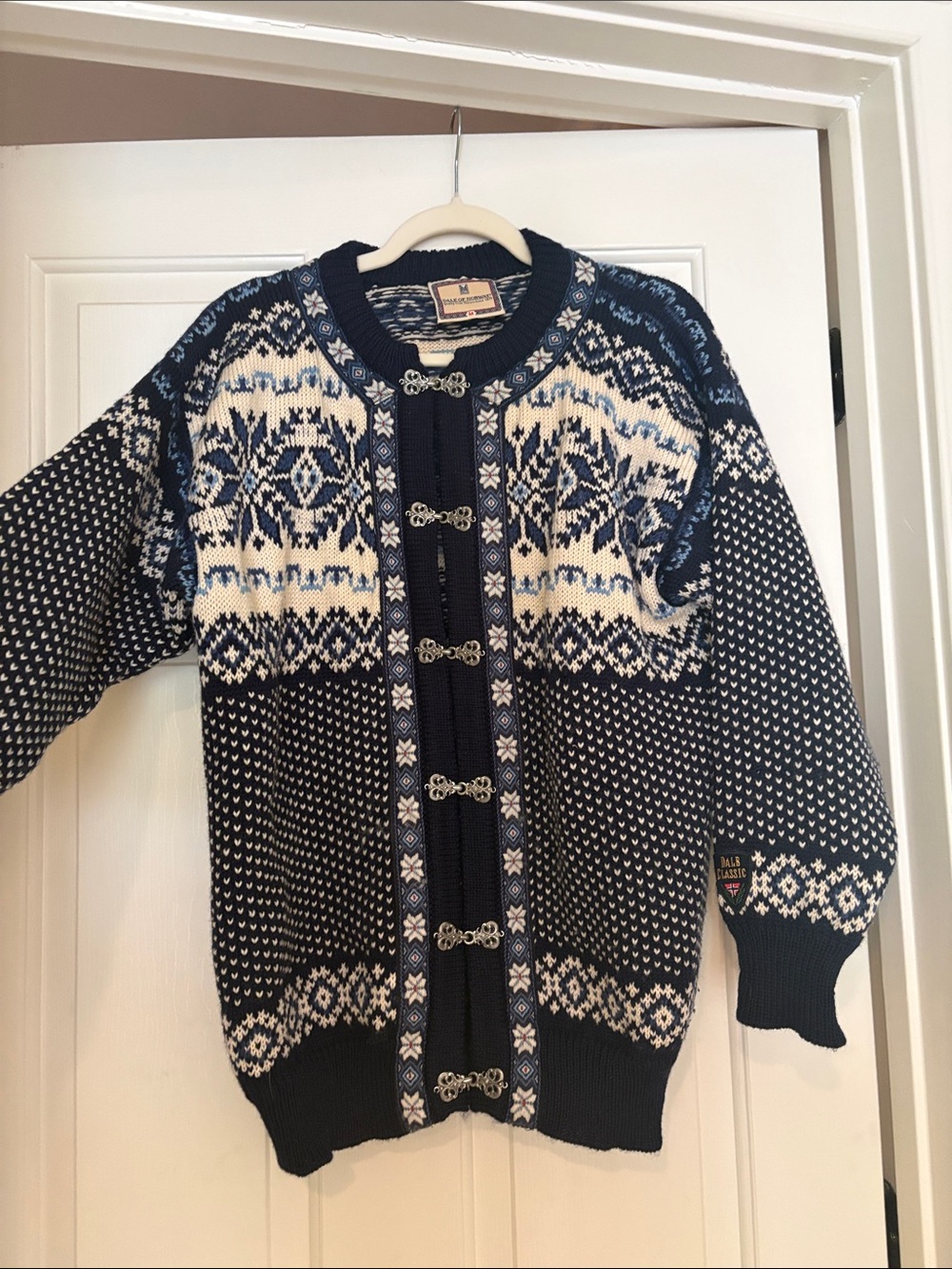 Dale of Norway - Norwegian-Style Navy and Cream Wool Cardigan Sweater